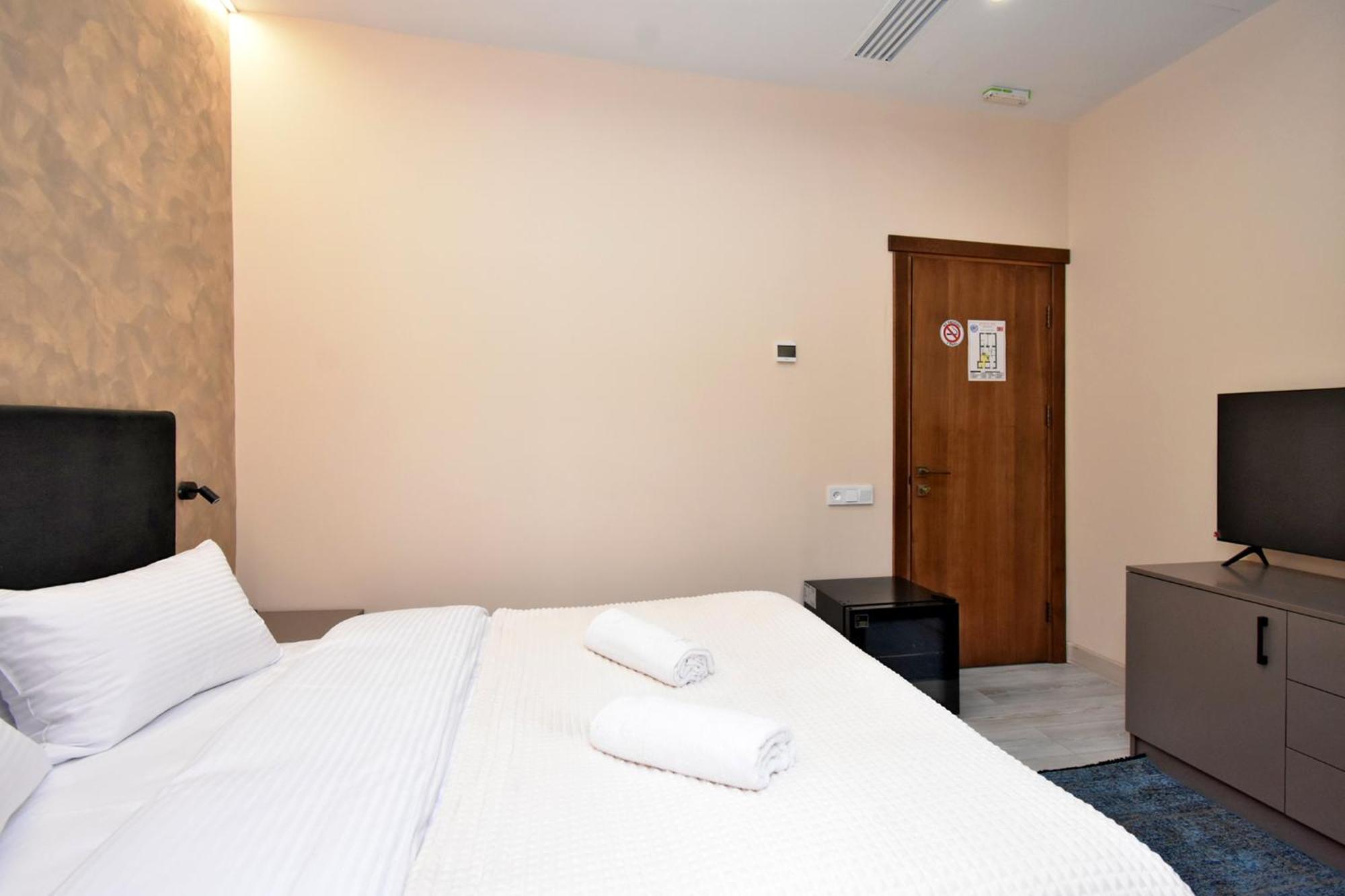 Avenue 23 Boutique Hotel Jerevan Eksteriør billede