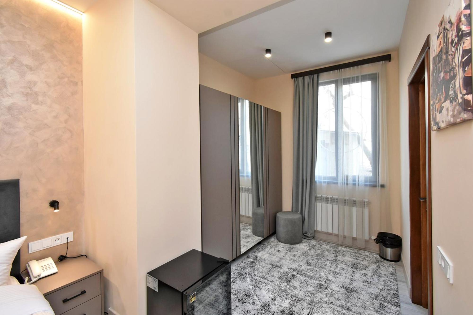Avenue 23 Boutique Hotel Jerevan Eksteriør billede